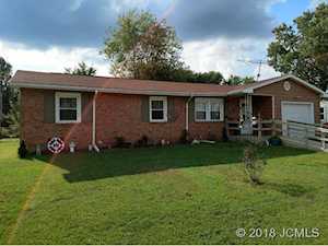 2241 Seneca Dr Madison, IN 47250