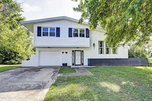 596 Centerview Dr Shepherdsville, KY 40165
