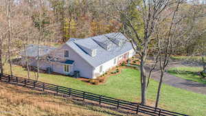 3010 Ridgewood Dr Floyds Knobs, IN 47119