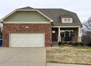 13715 Forest Bend Cir Louisville, KY 40245