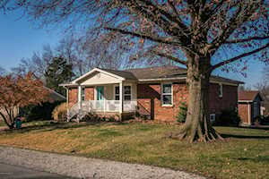 4400 Taft Ct Louisville, KY 40299