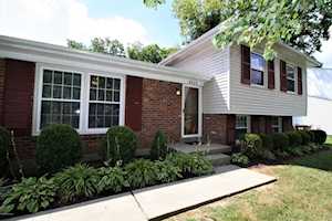 9320 Tiverton Way Louisville, KY 40242