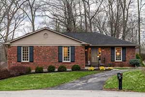 3802 Stockridge Rd Louisville, KY 40241
