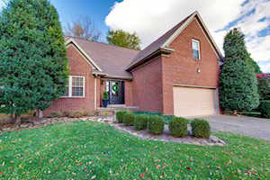 3403 Indian Lake Dr Louisville, KY 40241