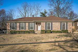 8911 Lantern Lite Pkwy Louisville, KY 40220