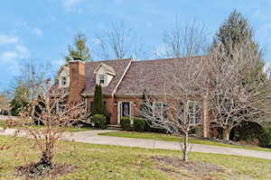 10616 Gleneagle Pl Louisville, KY 40223