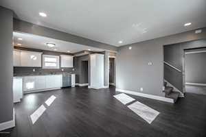 4010 Delores Ave Louisville, KY 40216