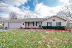 254 Kelly Dr Taylorsville, KY 40071