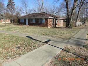 3605 Willowwood Ct Louisville, KY 40299