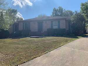 321 Comanche Rd Shelbyville, KY 40065