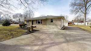 4932 Fielding Way Louisville, KY 40216