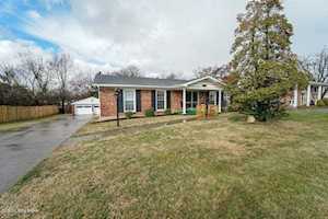 124 Todd Dr Mt Washington, KY 40047