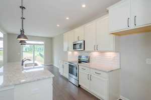 9996 Crooked Oak Way Louisville, KY 40291