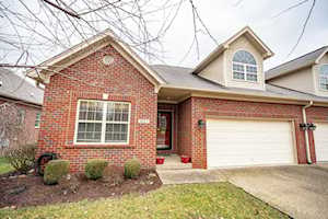2023 Eagles Landing Dr La Grange, KY 40031