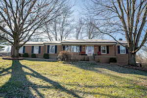 1802 Wildbriar Ct La Grange, KY 40031