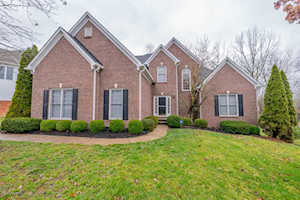 3814 Woodmont Park Ln Louisville, KY 40245