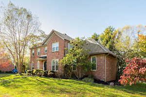 3406 Trail Ridge Rd Louisville, KY 40241