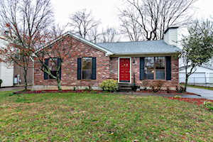 4604 Scott Ct Louisville, KY 40299
