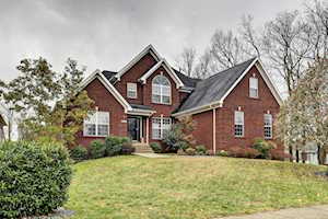 3501 Woodmont Park Ln Louisville, KY 40245