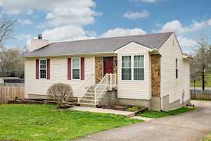 6641 Ashbrooke Dr Pewee Valley, KY 40056