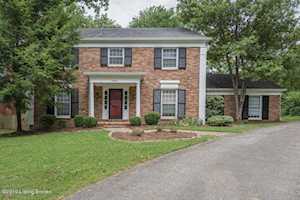 7005 Fox Valley Ct Prospect, KY 40059