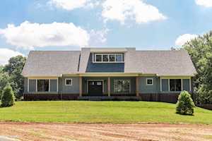1370 Equestrian Lakes Ln Finchville, KY 40022
