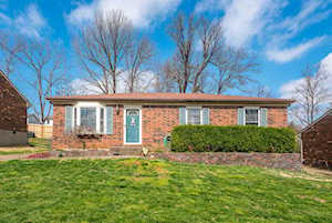 10915 Conti Ln Louisville, KY 40299