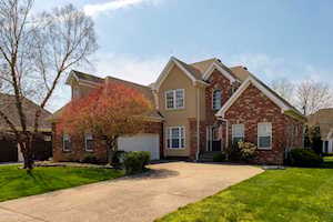 304 Birdie Ct Simpsonville, KY 40067
