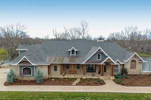 508 N Beckley Station Rd Louisville, KY 40245