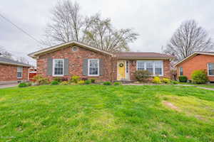 2214 Renown Dr Louisville, KY 40299