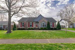 12404 Ledges Dr Louisville, KY 40243