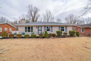 4401 Southridge Dr Louisville, KY 40272