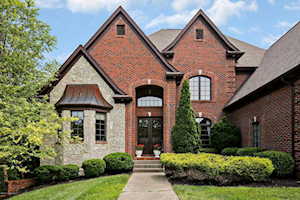 7417 Creekton Dr Louisville, KY 40241