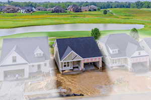 1157 Greens Dr Simpsonville, KY 40067