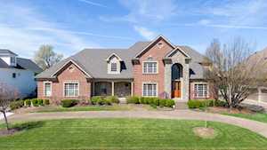 2016 Fairway Vista Dr Louisville, KY 40245