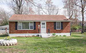 3217 Donald Dr Louisville, KY 40216