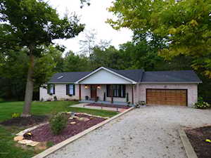 3003 Coffee Tree Ct Crestwood, KY 40014