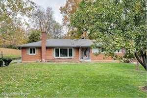 7315 Arrowwood Rd Louisville, KY 40222