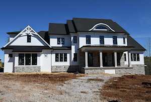 6707 Glen Springs Ct Louisville, KY 40222