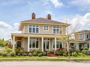 9001 Bergamot Dr Prospect, KY 40059