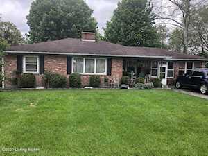 701 Southlawn Dr Shelbyville, KY 40065