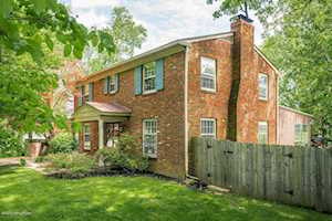1514 Valley Brook Rd Louisville, KY 40222