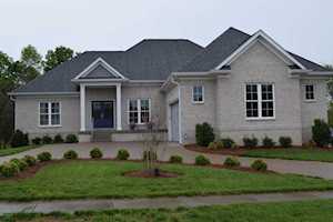 1721 Crosstimbers Dr Louisville, KY 40245