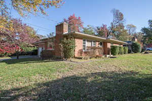 1517 Turquoise Dr Louisville, KY 40214