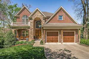 2433 Ashwood Dr Louisville, KY 40205