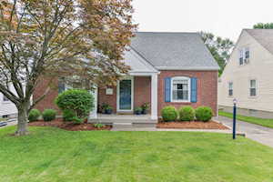 3117 Eagle Pass Louisville, KY 40213