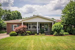 2536 Jenlee Ln Louisville, KY 40216