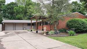 137 Tanglewood Trail Louisville, KY 40223