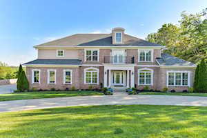 6224 Perrin Dr Crestwood, KY 40014