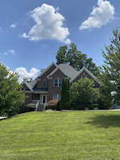 6104 Gilliam Ct Crestwood, KY 40014